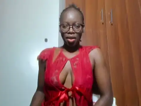 Snapshot of afro_pop chatting on 12-02-24, 11:29 afro pop online show from 12-02-24, 11:29