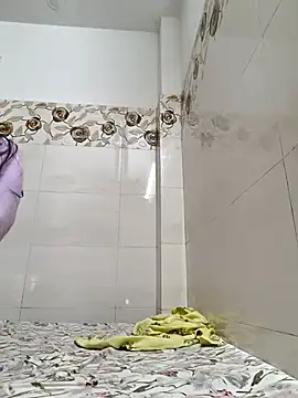 Snapshot of Husnpari20 chatting on 03-12-25, 04:41 Husnpari20 online show from 03-12-25, 04:41