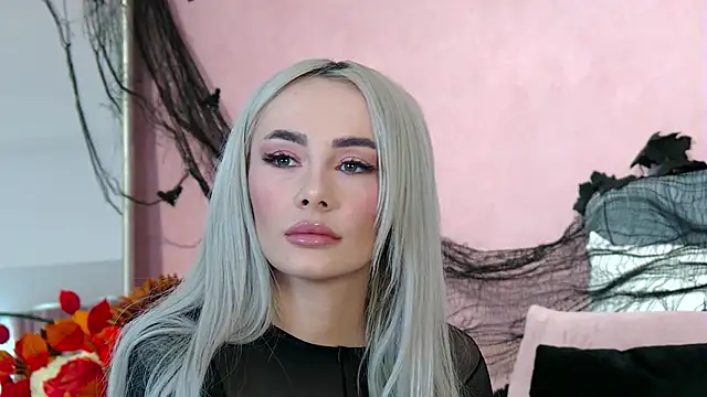 FrancescaMcGray online show from 11-01-25, 08:16