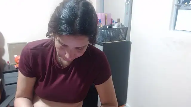 Ainhoa-hot online show from 01-06-26, 04:16