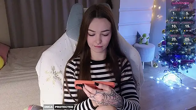 kate leoo online show from 01-08-25, 02:35