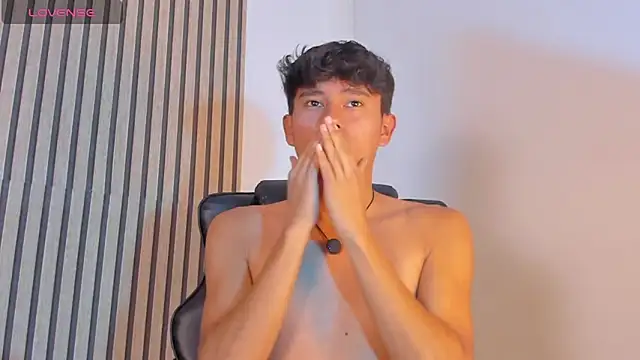 Angel esteban fx online show from 04-28-26, 10:15