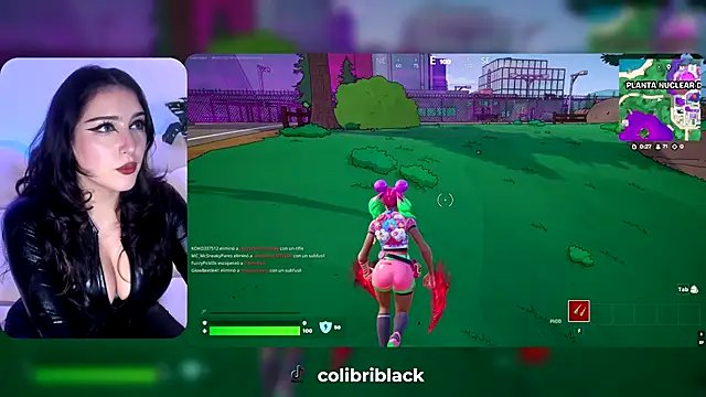 Snapshot of freya_bella_ chatting on 11-27-25, 07:54 freya bella online show from 11-27-25, 07:54