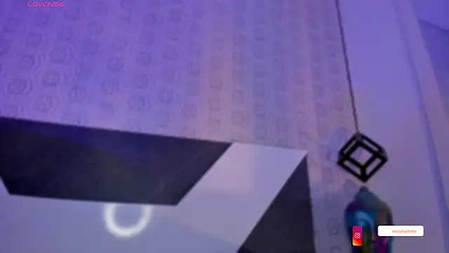 Snapshot of MiissCharlotte chatting on 02-10-25, 10:53 MiissCharlotte online show from 02-10-25, 10:53