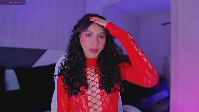 Snapshot of MiissCharlotte chatting on 02-18-25, 04:15 MiissCharlotte online show from 02-18-25, 04:15