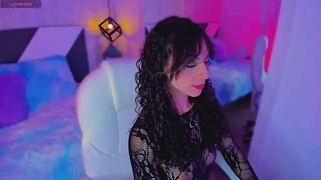 Snapshot of MiissCharlotte chatting on 03-12-25, 04:41 MiissCharlotte online show from 03-12-25, 04:41