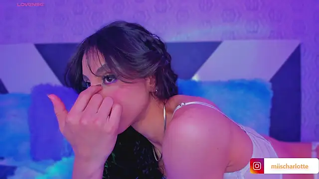 Snapshot of MiissCharlotte chatting on 03-13-25, 08:26 MiissCharlotte online show from 03-13-25, 08:26