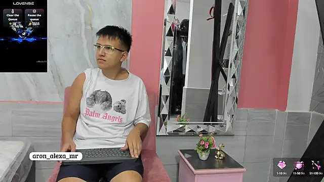 Snapshot of aron_alexa chatting on 12-11-24, 01:06 aron alexa online show from 12-11-24, 01:06