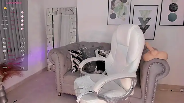 Aida adams online show from 01-07-25, 11:03