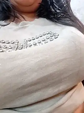 Snapshot of Anamika_24 chatting on 01-31-25, 09:48 Anamika 24 online show from 01-31-25, 09:48