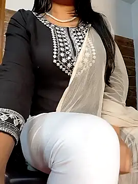 Snapshot of Anamika_24 chatting on 02-10-25, 05:58 Anamika 24 online show from 02-10-25, 05:58