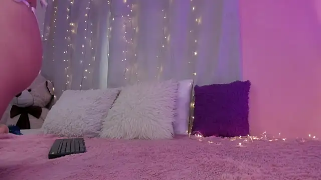 hannacruzsj online show from 04-07-26, 06:41