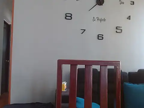 Laura martin  online show from 02-06-25, 12:59