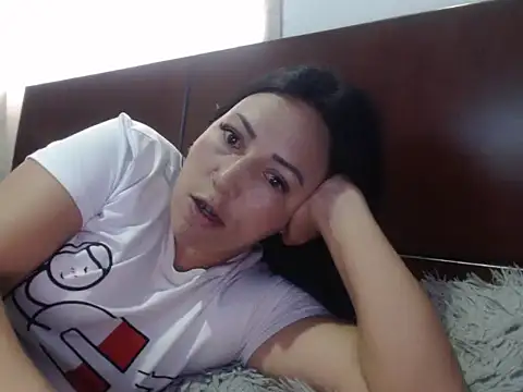 Laura martin  online show from 03-16-25, 09:16