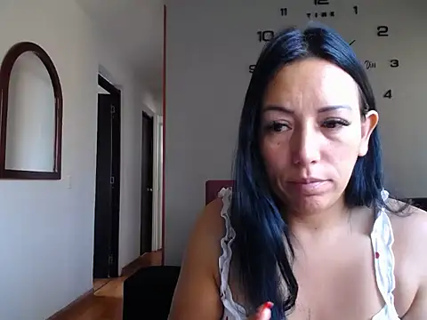 Laura martin  online show from 02-05-26, 12:10