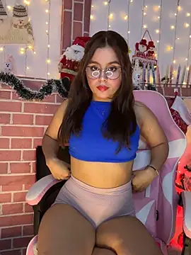 Juanelopez1 online show from 12-04-25, 03:38