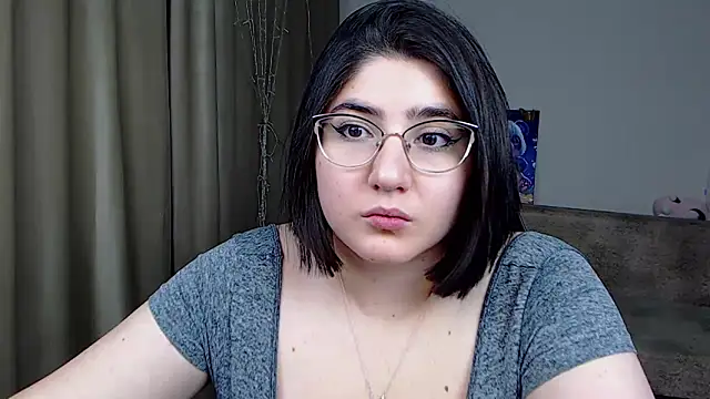 Crazy Bunya online show from 12-08-24, 01:36