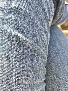 Snapshot of SexyErola27 chatting on 11-17-25, 09:26 SexyErola27 online show from 11-17-25, 09:26