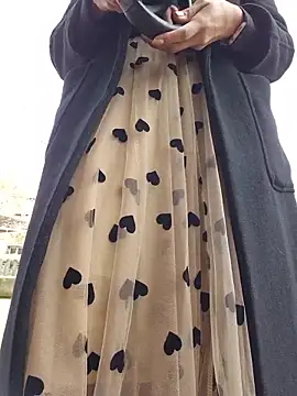 Snapshot of SexyErola27 chatting on 12-15-25, 11:47 SexyErola27 online show from 12-15-25, 11:47