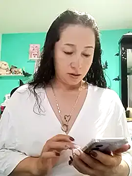 emilypoppy3 online show from 03-11-25, 11:33