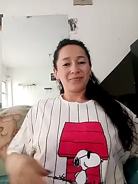 emilypoppy3 online show from 11-29-25, 09:07