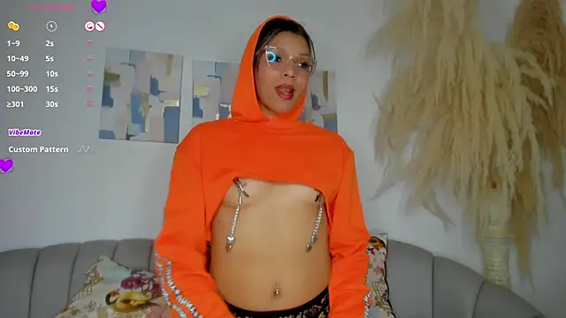 Snapshot of Sabba_sajjad chatting on 03-15-25, 02:23 Sabba sajjad online show from 03-15-25, 02:23