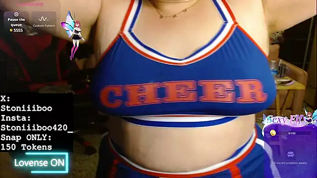 Snapshot of Stoniiiboo chatting on 03-16-25, 12:44 Stoniiiboo online show from 03-16-25, 12:44