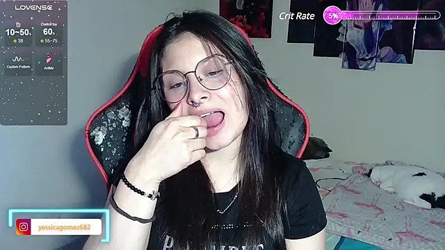 Snapshot of jessica_gomez chatting on 01-12-25, 10:54 jessica gomez online show from 01-12-25, 10:54