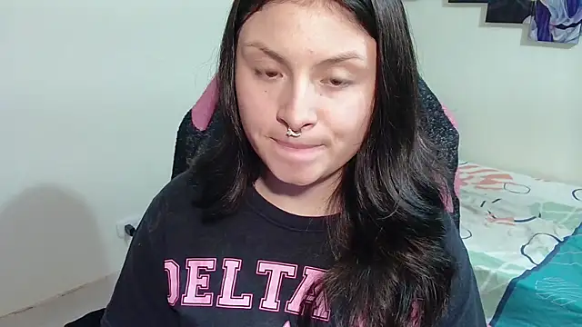 Snapshot of jessica_gomez chatting on 01-26-25, 11:50 jessica gomez online show from 01-26-25, 11:50