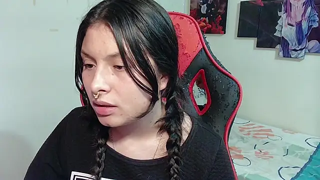 Snapshot of jessica_gomez chatting on 02-17-25, 10:36 jessica gomez online show from 02-17-25, 10:36