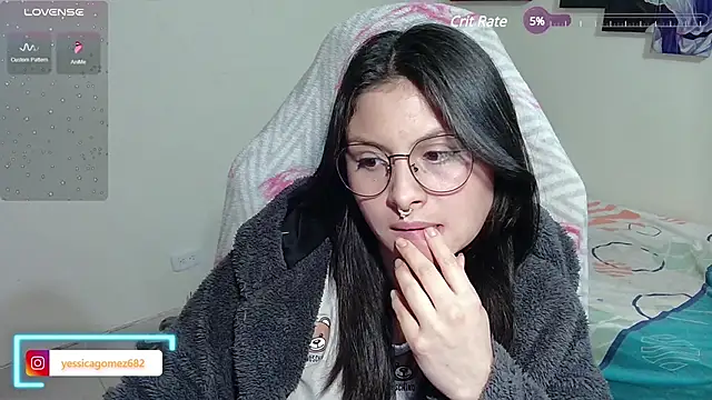 Snapshot of jessica_gomez chatting on 03-04-25, 11:54 jessica gomez online show from 03-04-25, 11:54