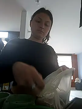 Snapshot of jessica_gomez chatting on 09-15-25, 12:49 jessica gomez online show from 09-15-25, 12:49