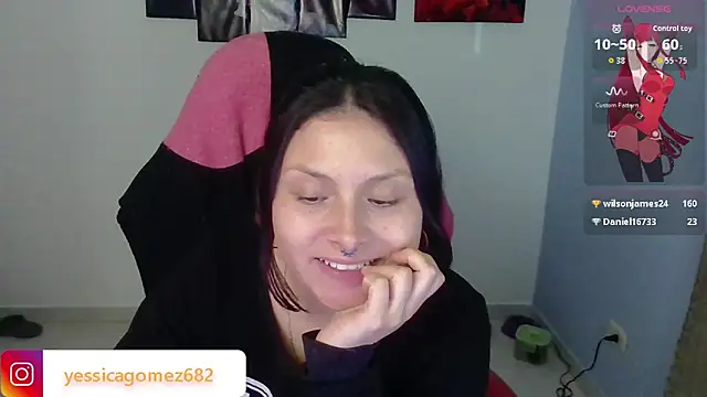Snapshot of jessica_gomez chatting on 09-27-25, 12:48 jessica gomez online show from 09-27-25, 12:48
