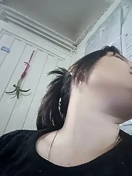 Snapshot of jessica_gomez chatting on 10-27-25, 07:40 jessica gomez online show from 10-27-25, 07:40