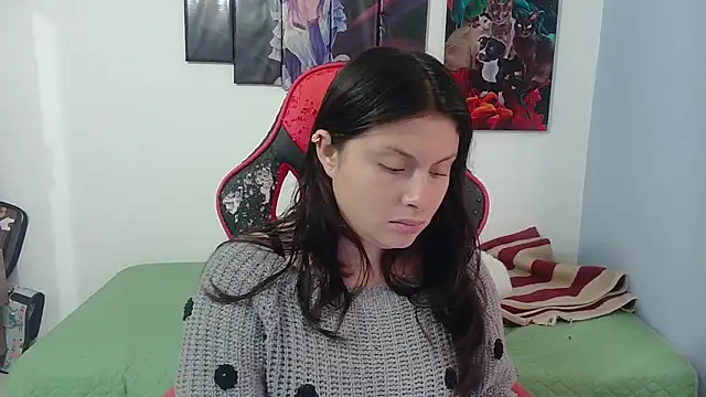 Snapshot of jessica_gomez chatting on 11-18-25, 10:14 jessica gomez online show from 11-18-25, 10:14