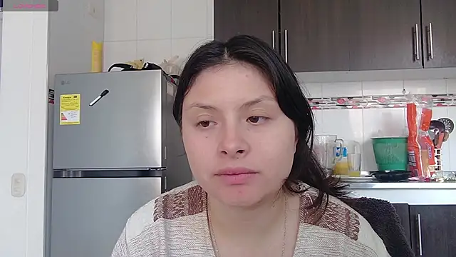 Snapshot of jessica_gomez chatting on 11-30-25, 04:44 jessica gomez online show from 11-30-25, 04:44