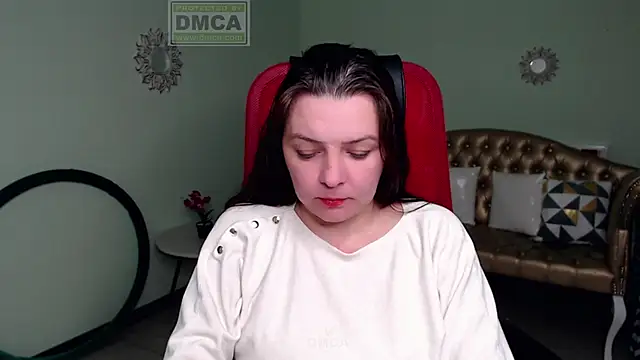 Lily flower7 online show from 01-08-25, 03:07