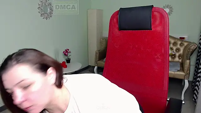 Lily flower7 online show from 02-22-25, 03:23