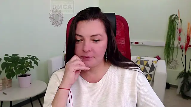 Lily flower7 online show from 09-19-25, 08:38