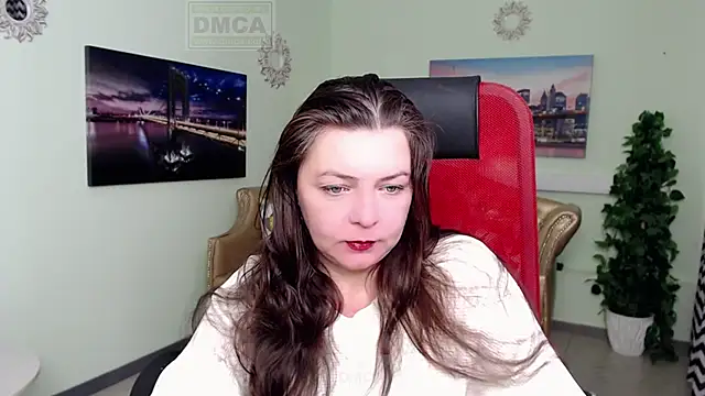 Lily flower7 online show from 02-27-26, 05:18