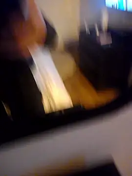 Guitccch online show from 11-09-25, 01:48