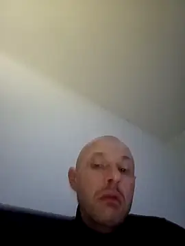 Guitccch online show from 04-09-26, 08:20