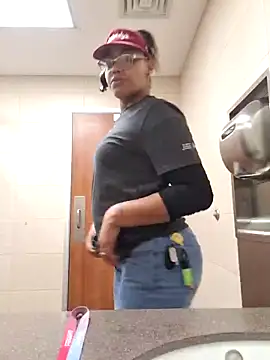 samone9 online show from 02-22-25, 09:04