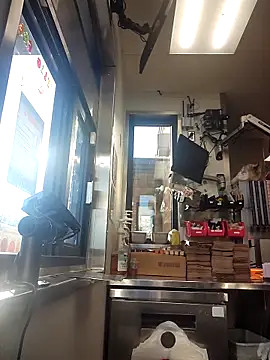 Snapshot of samone9 chatting on 10-31-25, 02:07 samone9 online show from 10-31-25, 02:07