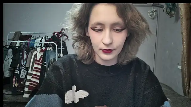 Snapshot of JoannaTompson chatting on 12-07-24, 04:47 JoannaTompson online show from 12-07-24, 04:47