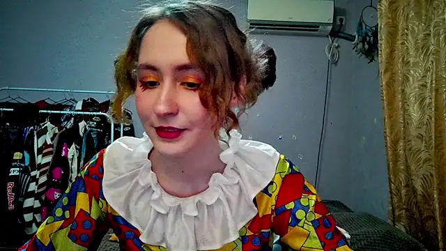 Snapshot of JoannaTompson chatting on 03-22-25, 01:54 JoannaTompson online show from 03-22-25, 01:54