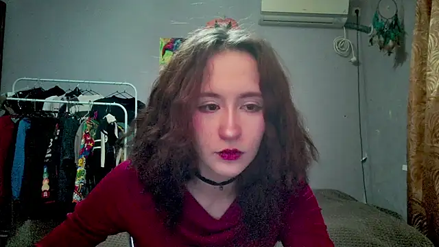 Snapshot of JoannaTompson chatting on 09-30-25, 11:43 JoannaTompson online show from 09-30-25, 11:43