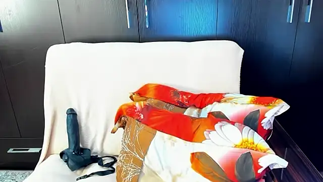 DaisyMun online show from 02-02-26, 04:33