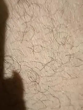 carlos40404 online show from 10-19-25, 06:14