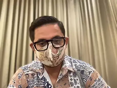 slavekinky001 online show from 04-08-26, 07:36